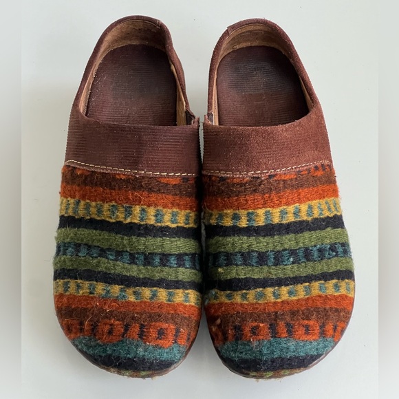 Born Kimmy Size 7 Wool Southwestern Serape Clogs Mules Shoes Brown Multicolor - Picture 5 of 14